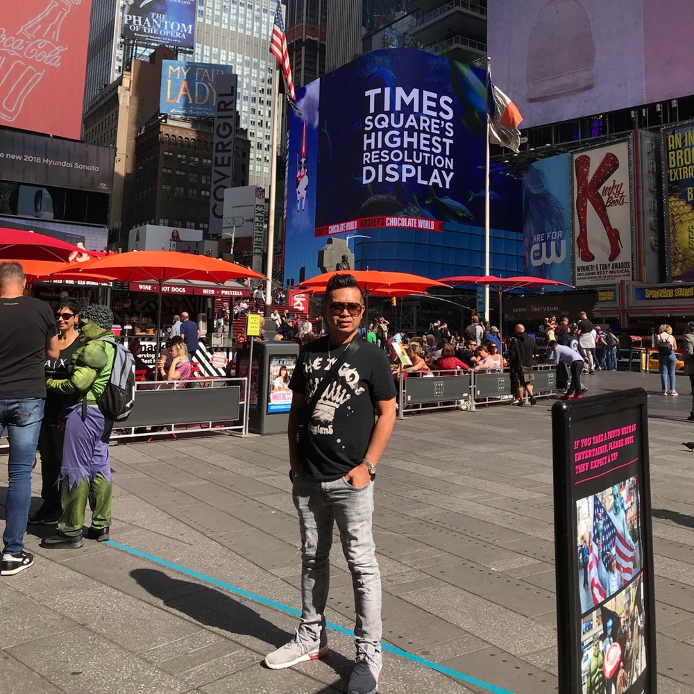 Meet your Posher, Tony